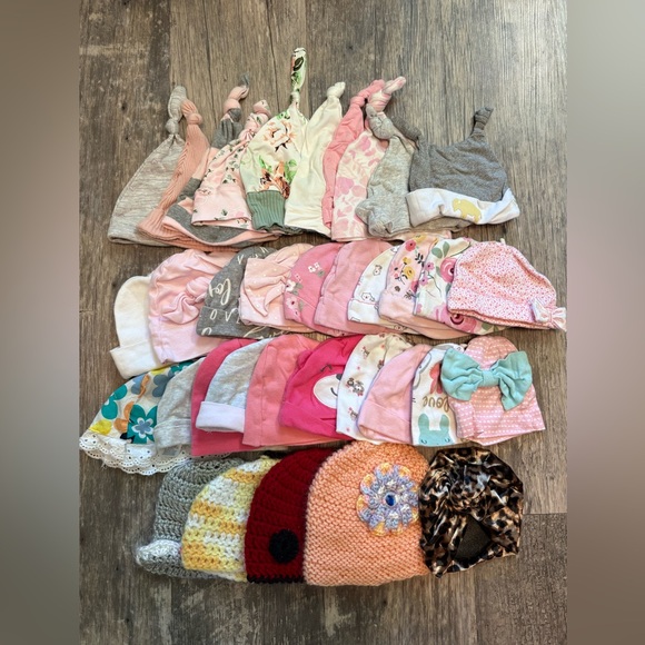 Assorted Baby Hats Bundle - Picture 1 of 1
